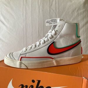 NIKE BLAZER MID ‘77 INFINITE. Shoe size 9 (men), 10.5 (women)